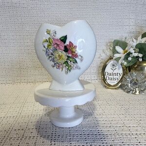 Floral Heart Ceramic Vase by - White